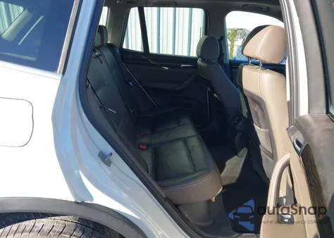 2014 BMW X3 xDrive28I из США, поврежденный, VIN 5UXWX9C51E0D30627